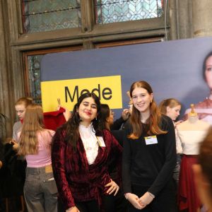 humday 2025 julie sapp 58DD8DB931 5918 FDEE 029F 56985459111D 300 300